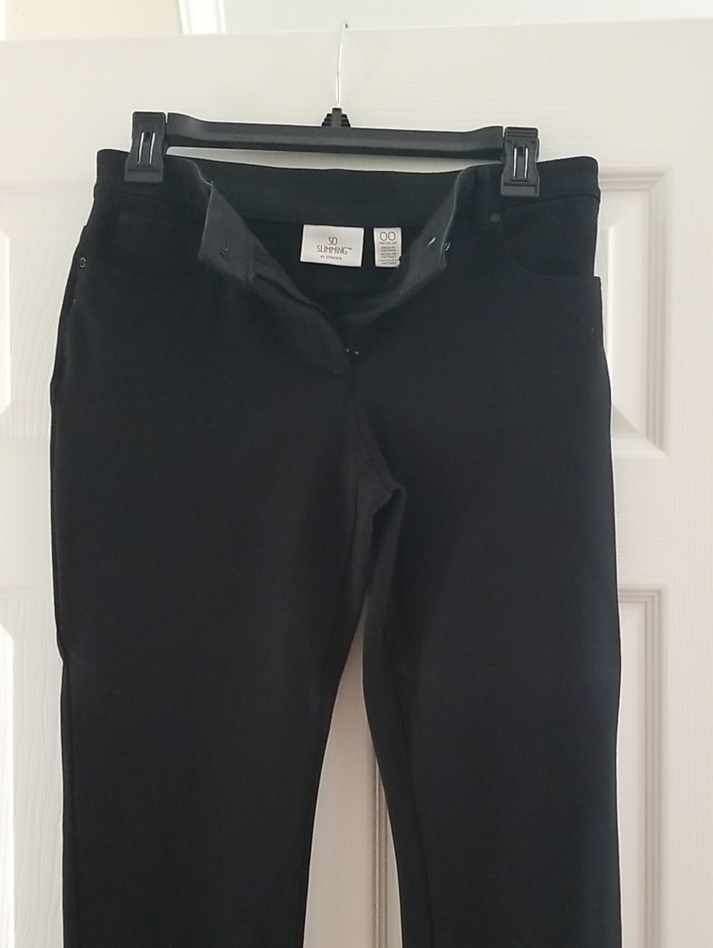 Chicos Black Women’s Jeans - Slim Fit
